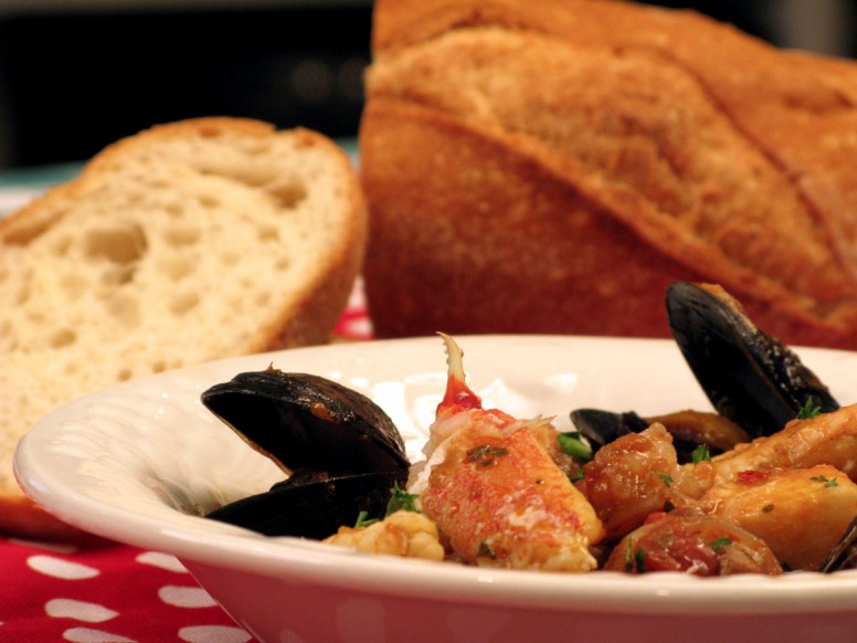 Cioppino with Bread